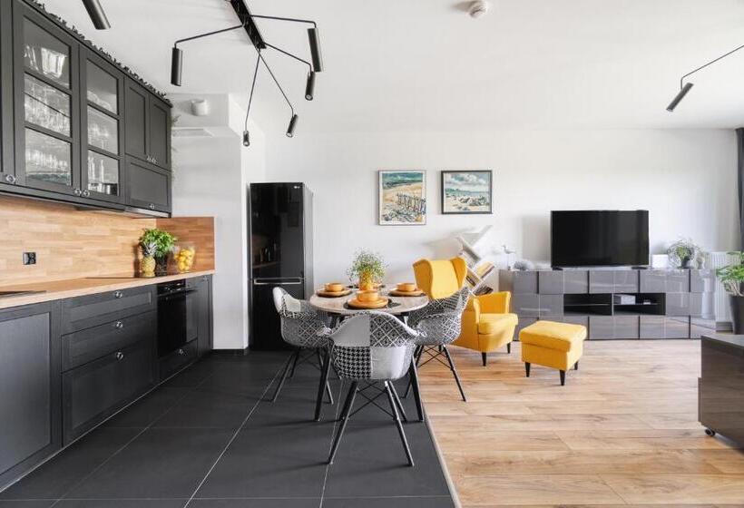 Апартаменты Superior 1 Спальня, Symphony Baltica Towers Apartamenty