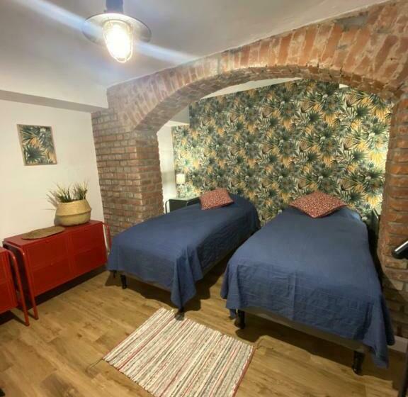 Апартаменты 1 Спальня, Apartamenty Liwa