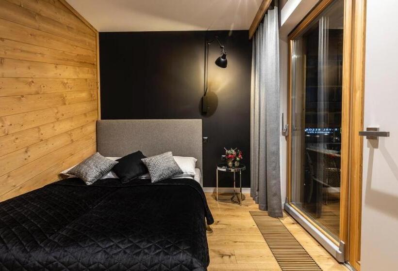 2 Bedrooms Apartment Mountain View, Aparthotel Royal Resort Spa Zakopane