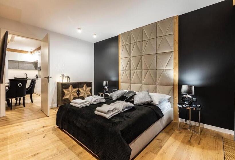 2 Bedrooms Apartment Mountain View, Aparthotel Royal Resort Spa Zakopane