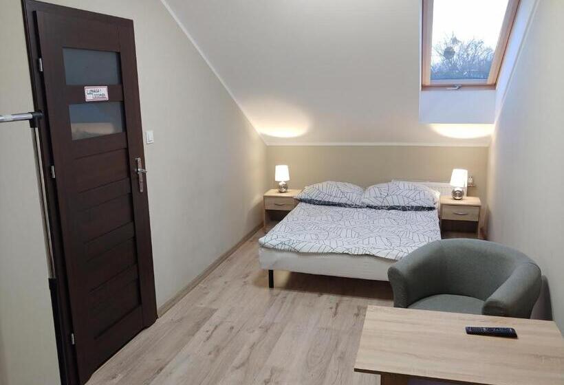 غرفة قياسية سرير كينج, Perła Kujaw