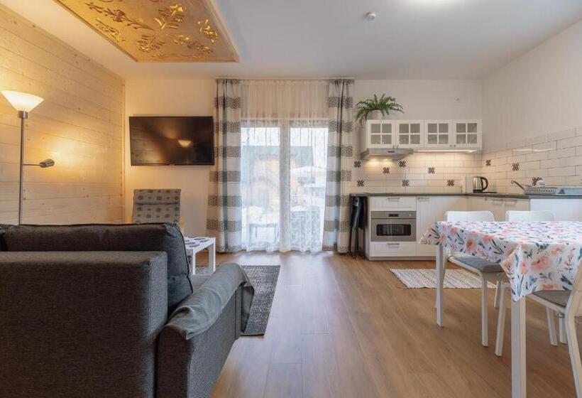 בקתת חדר, Stachelisko   Domki I Pokoje