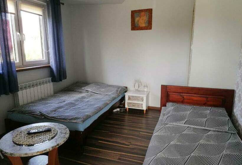 חדר סטנדרט לשלושה עם מרפסת, Cicha Dolina