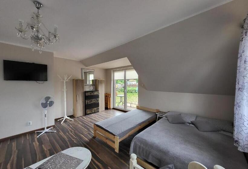 חדר משפחתי, Cicha Dolina