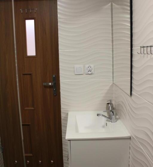 1 Sovrums Duplex Lägenhet, Apartamenty Kadłubek