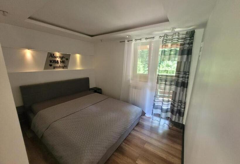 1 Sovrums Lägenhet med Balkong, Apartamenty Kadłubek