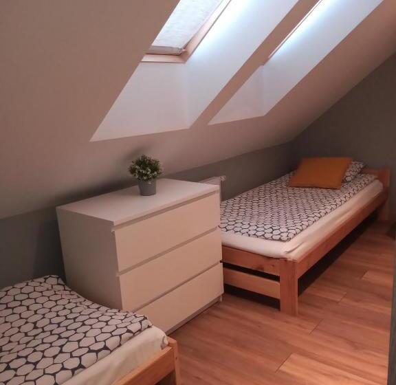 آپارتمان 1 خوابه با بالکن, Mazurska Apartamenty