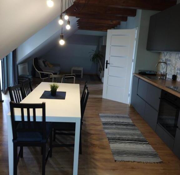 اتاق استاندارد, Mazurska Apartamenty