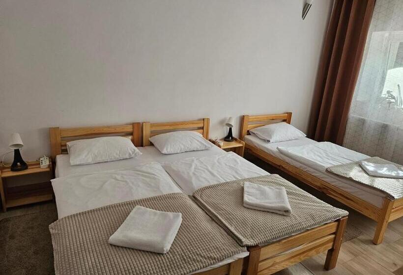 スタンダードトリプルルーム, Noclegi U Przewodników Zwiedzaczek