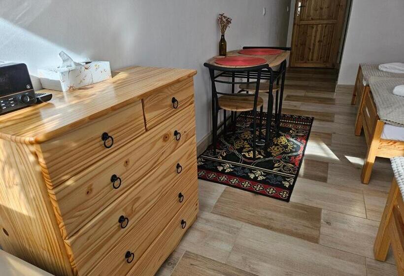 スタンダードトリプルルーム, Noclegi U Przewodników Zwiedzaczek