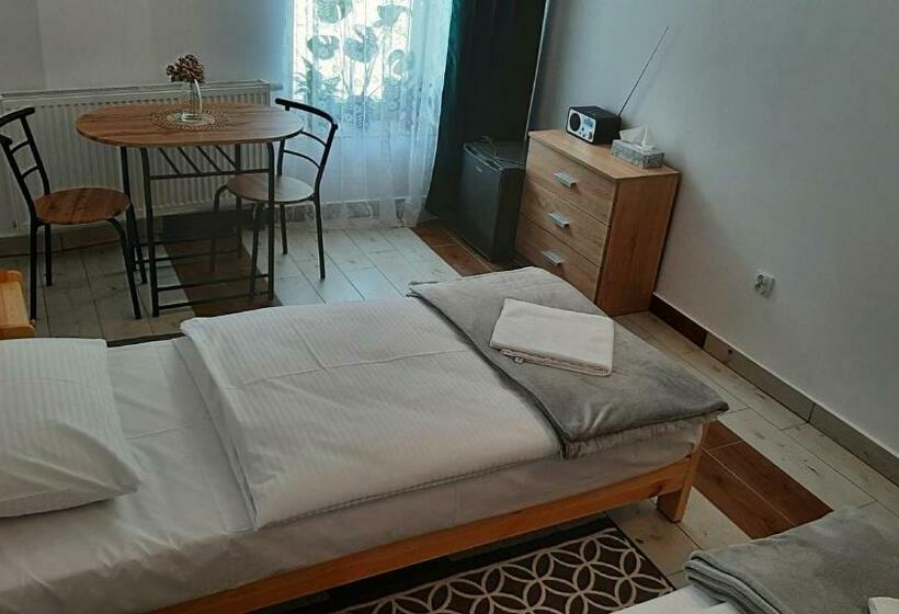 スタンダードルーム, Noclegi U Przewodników Zwiedzaczek