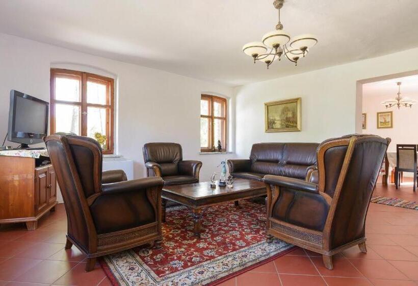 סוויטה משפחתית, Rokitnica 37