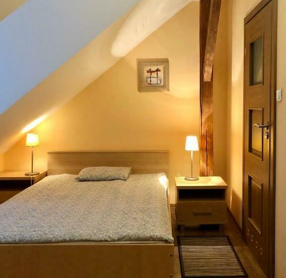 スタンダードルーム, Sianki Nad Sanem