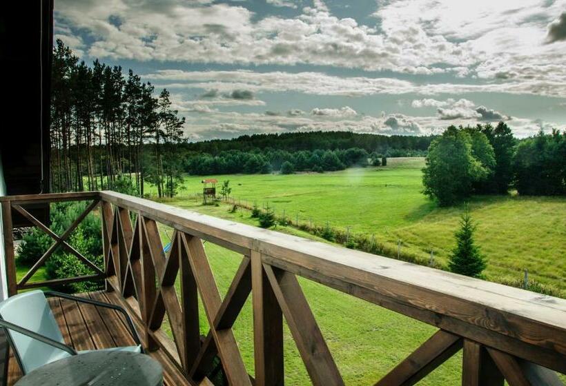 Family Suite, Siedlisko Owink