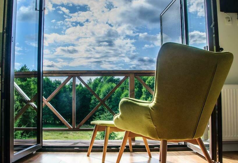 Family Suite, Siedlisko Owink