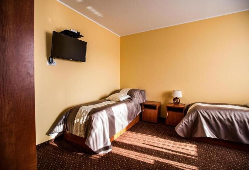 חדר קלאסי לשלושה, Park Hostel