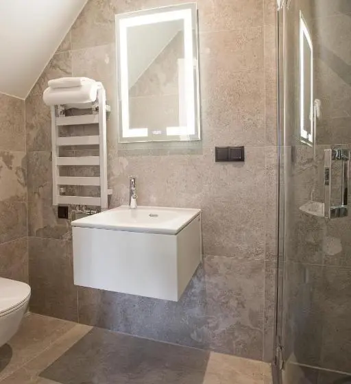 اتاق استاندارد با بالکن, Beskid Ski Villa
