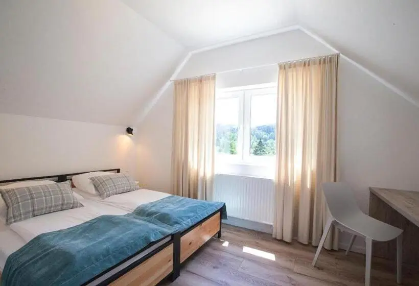 کلبه ییلاقی, Beskid Ski Villa