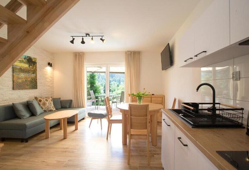 کلبه ییلاقی, Beskid Ski Villa