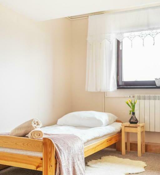 ガーデンビュースタンダードルーム, Dom Na Turystycznej