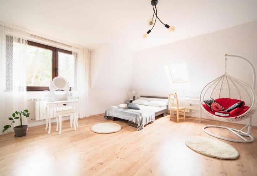 スタンダード４人部屋, Dom Na Turystycznej