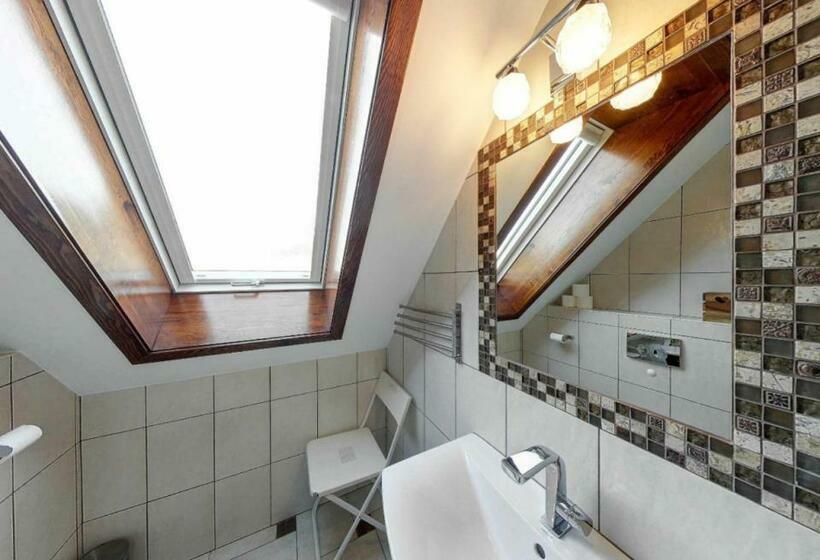 バルコニー付きスタンダードステューディオ, Villa Jura Pokoje Gościnne