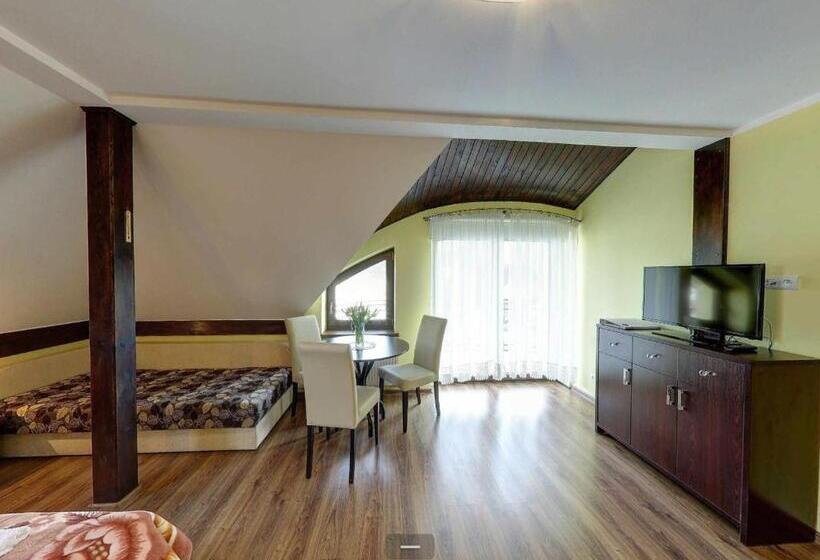 バルコニー付きスタンダードステューディオ, Villa Jura Pokoje Gościnne