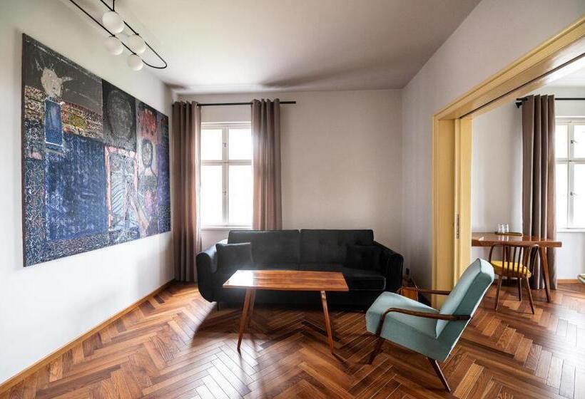 산 전망 스위트, Villa Stara Apteka