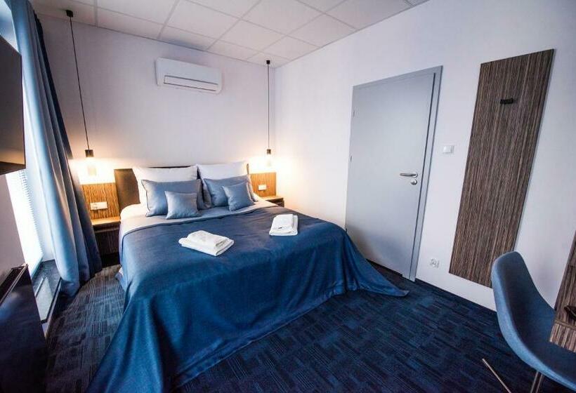 스탠다드 룸, Pokoje Bytów