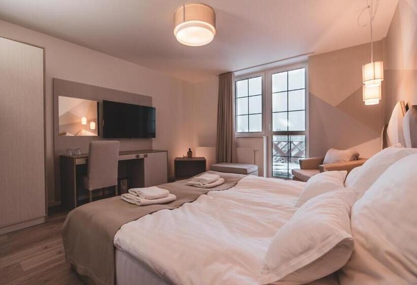 חדר משפחתי, Skałka Zieleniec