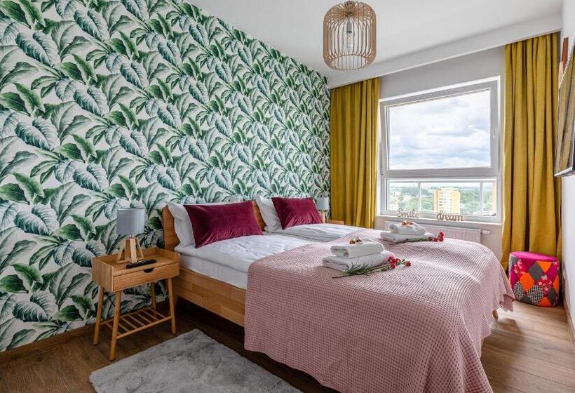 Апартаменты 1 Спальня, Symphony Baltica Towers Apartamenty