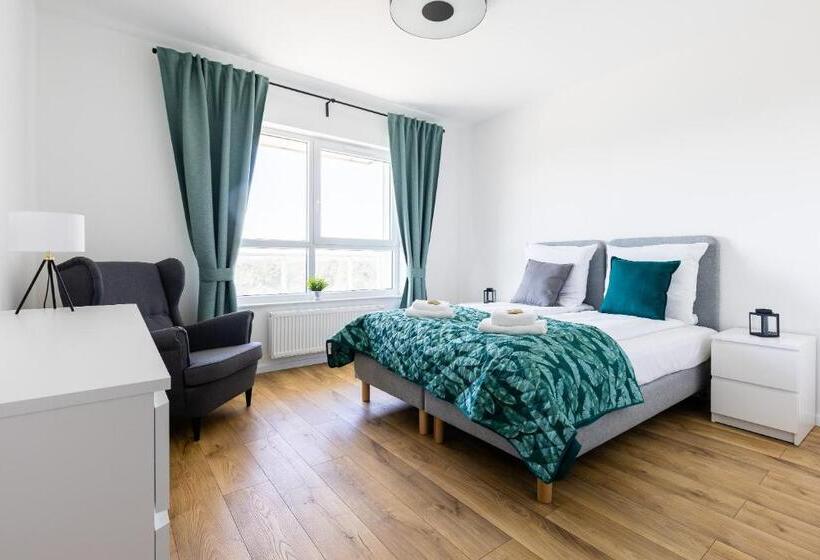 Люкс Superior Вид на Море, Symphony Baltica Towers Apartamenty