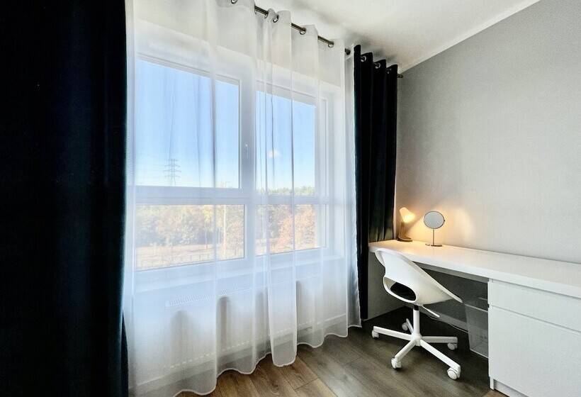 Апартаменты Deluxe 1 Спальня, Symphony Baltica Towers Apartamenty