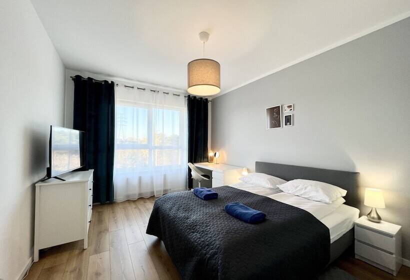 Апартаменты Deluxe 1 Спальня, Symphony Baltica Towers Apartamenty