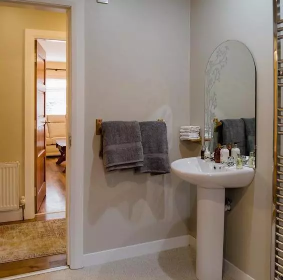 1ベッドルームのデラックスアパートメント, Causeway Lodge