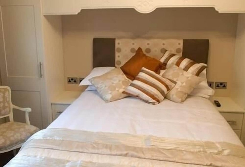 Номер Стандарт, Causeway Lodge