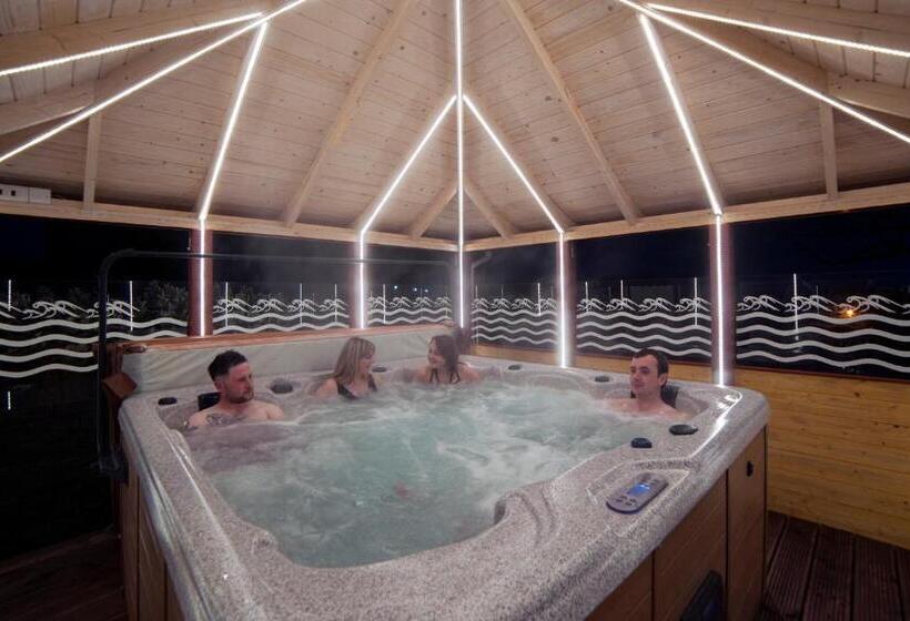 Номер Стандарт, Causeway Lodge