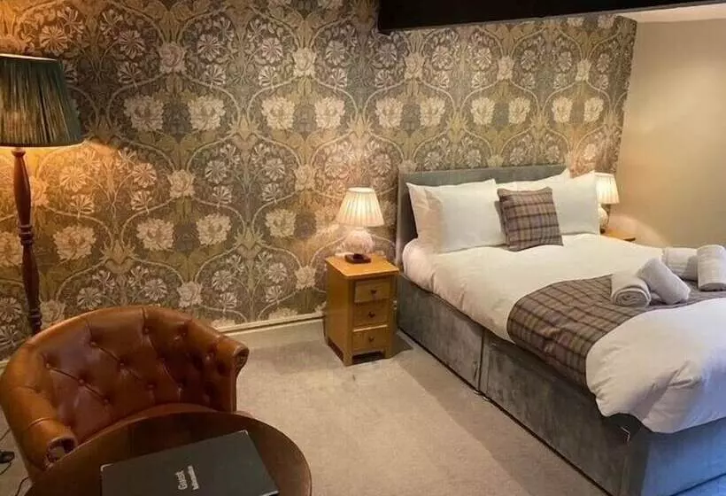 スタンダード4人部屋, Black Lion Hotel Richmond North Yorkshire