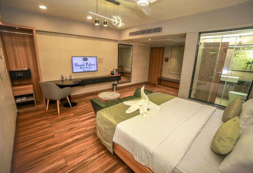 جناح مزوَّد بشرفة, Grand Palace Hotel & Spa
