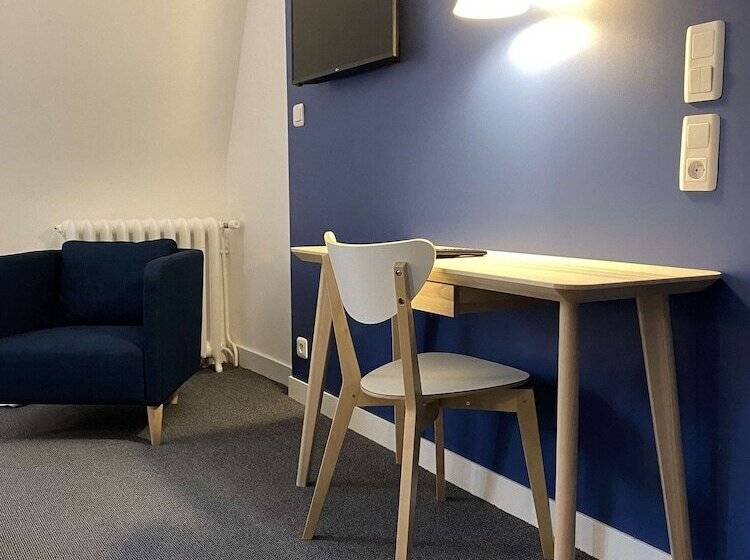 غرفة كومفورت, Colbert