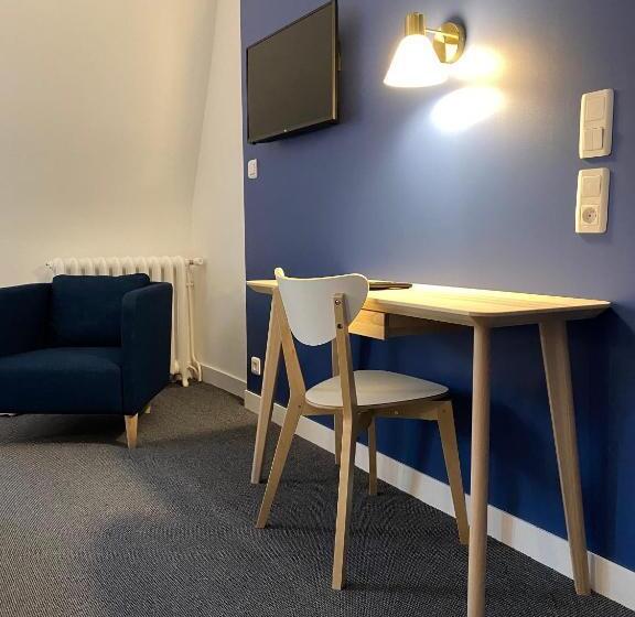 غرفة كومفورت, Colbert