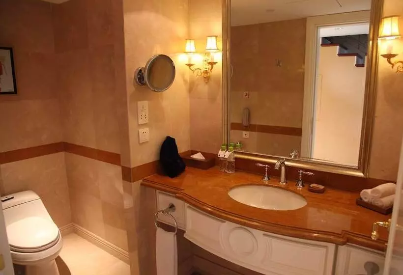 海の見えるダブルベッドスタンダードルーム, Crowne Plaza Qingdao Ocean Spring Resort By Ihg