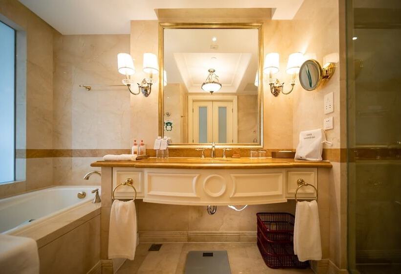 海の見えるダブルベッドスタンダードルーム, Crowne Plaza Qingdao Ocean Spring Resort By Ihg