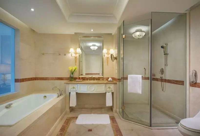 海の見えるダブルベッドスタンダードルーム, Crowne Plaza Qingdao Ocean Spring Resort By Ihg