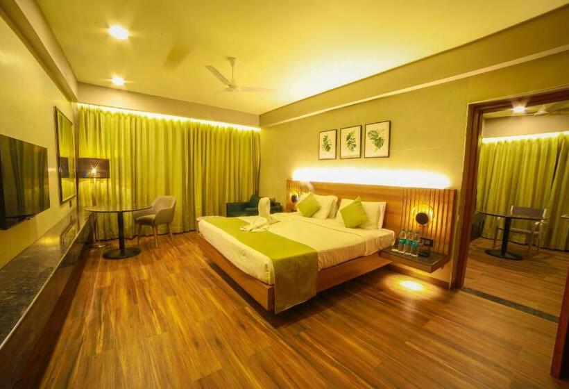 جناح مزوَّد بشرفة, Grand Palace Hotel & Spa