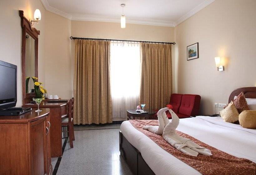 غرفة قياسية مزوَّدة بشُرفة, Grand Palace Hotel & Spa