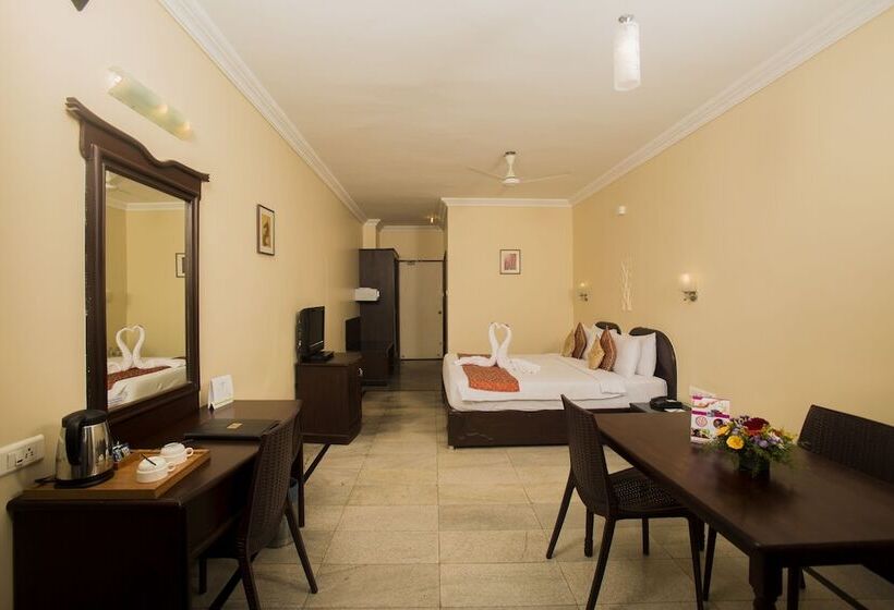 غرفة قياسية مزوَّدة بشُرفة, Grand Palace Hotel & Spa