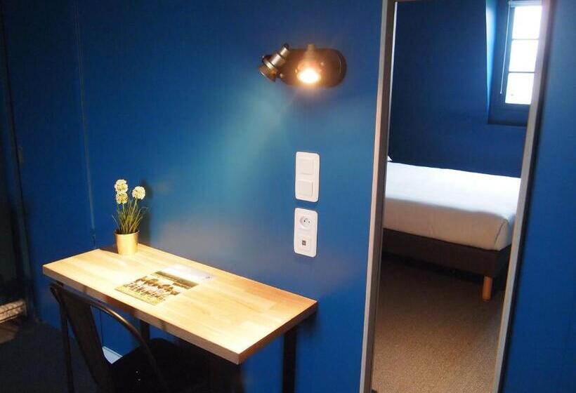 غرفة كومفورت, Colbert