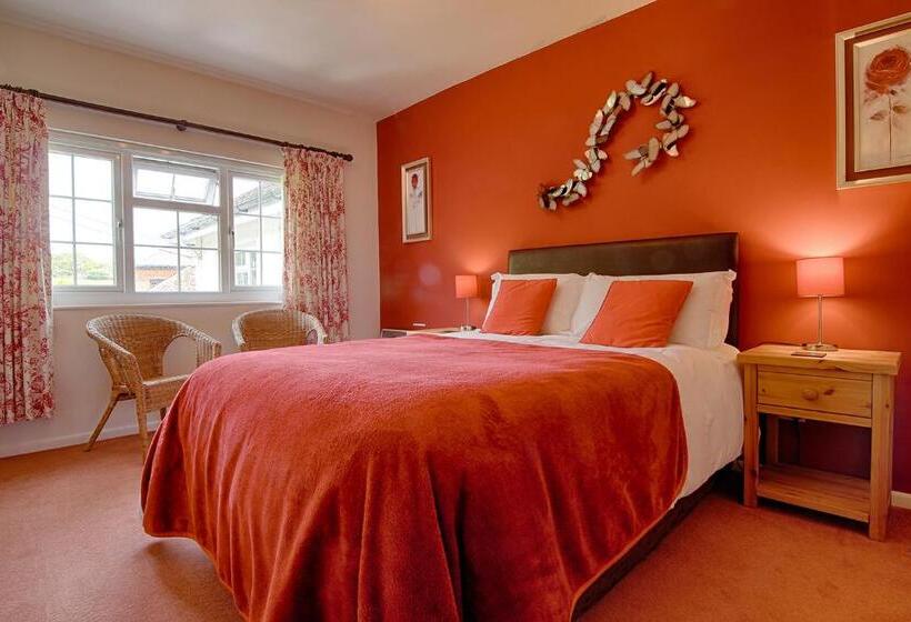 Семейный Номер, Leworthy Farmhouse Bed And Breakfast