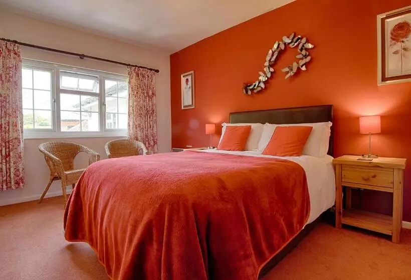 ファミリールーム, Leworthy Farmhouse Bed And Breakfast